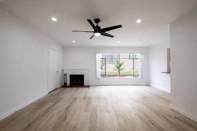 Main picture of 608 Illinois Ct