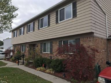 Main picture of Woodside Apartments of Grand Blanc