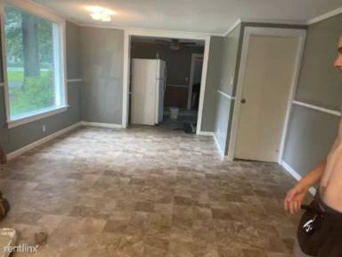 Main picture of 3370 E Ridge Rd