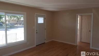Main picture of 4151 E Fairfax Ave