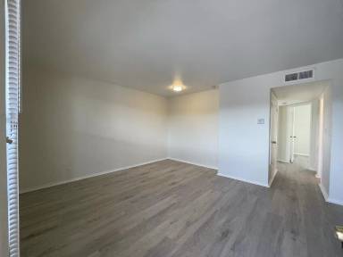 Main picture of 420 Vermont St NE