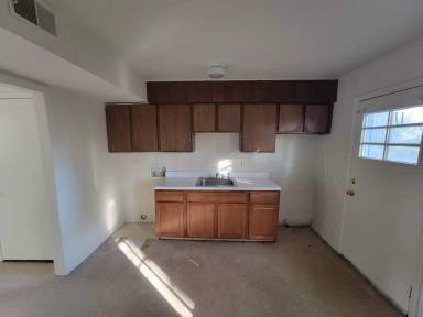 Main picture of 2904 Ingleside Ave