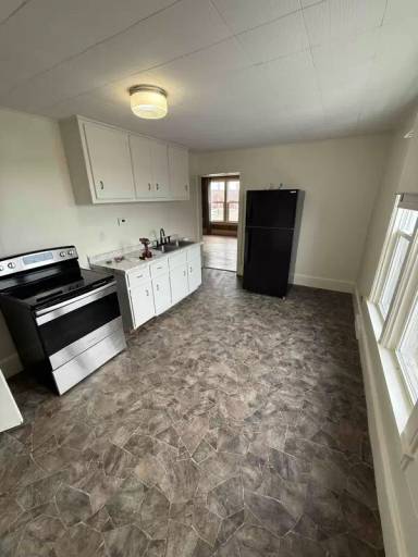 Main picture of 204 N Main St