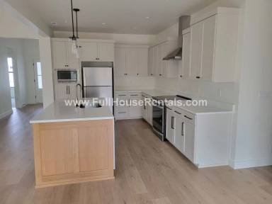 Main picture of 536 Buster Ln