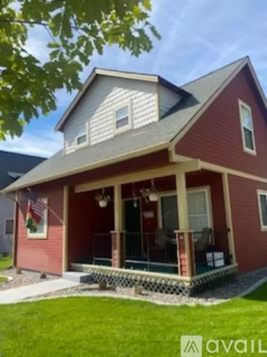 Main picture of 107 S Davis St