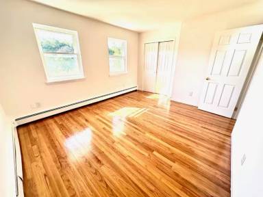 Main picture of 1 Orchard Hills Cir