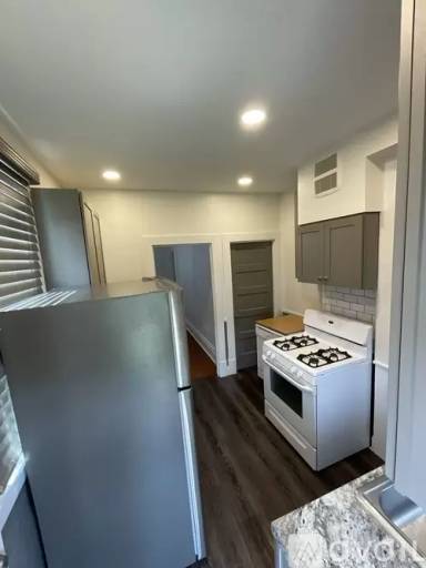 Main picture of 513 Atlantic Ave