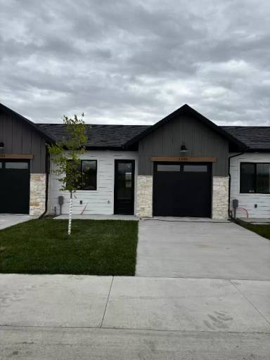Main picture of 1345 Duncan Dr
