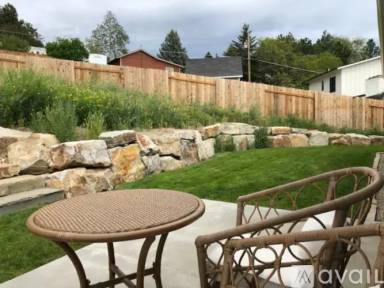 Main picture of 4110 W Hill Rd