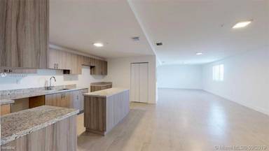 Main picture of 6001 W Flagler St