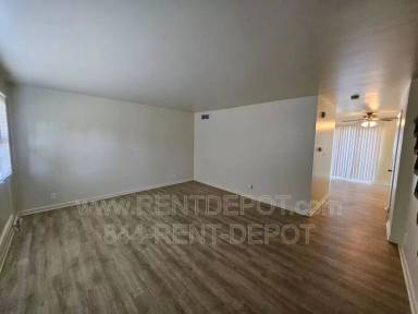 Main picture of 7107 Pinehurst Dr