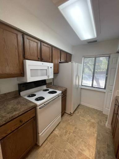 Main picture of 196-203 Wekiva