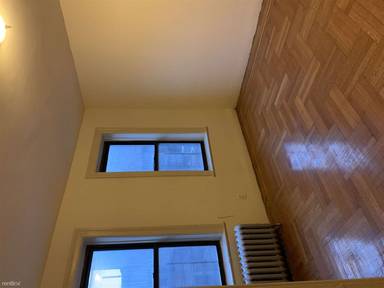 Main picture of 3220 Steuben Ave