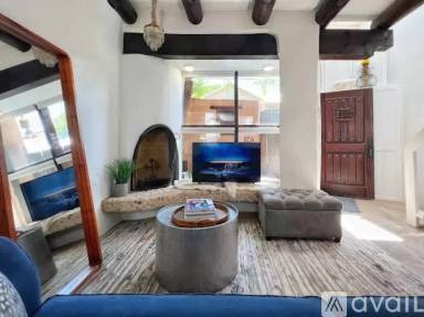 Main picture of 1027 Canyon Rd