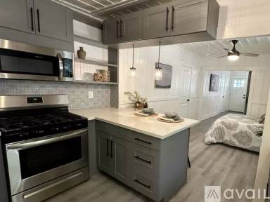 Main picture of 144 E Union Ave