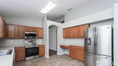 Main picture of 12426 Midpointe Dr