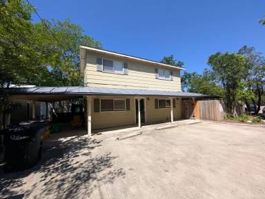 Main picture of 164 S Union Ave