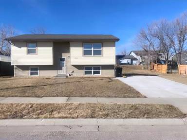 Main picture of 4015 Oiler Ln