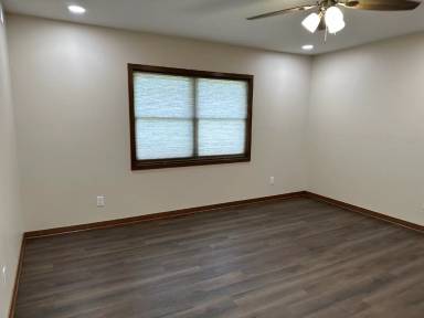 Main picture of 855 Birch Dr