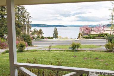 Main picture of 7314 Soundview Dr