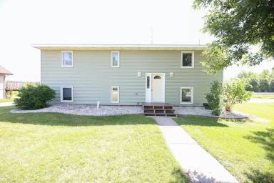 Main picture of 1715 Nokomis Street - 2