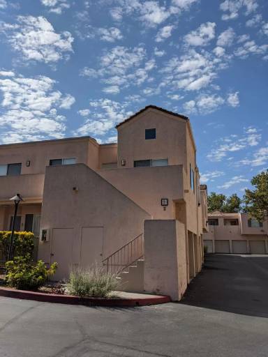 Main picture of 24420 Flaxwood Ln