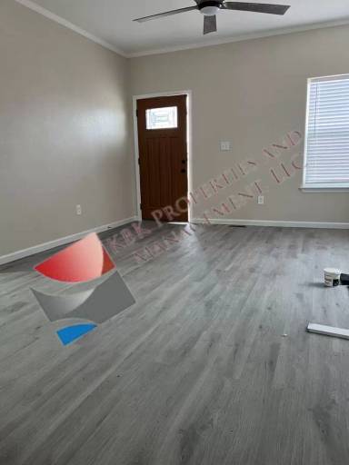 Main picture of 1200 Alamosa Ave