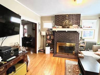 Main picture of 346 Belmont St