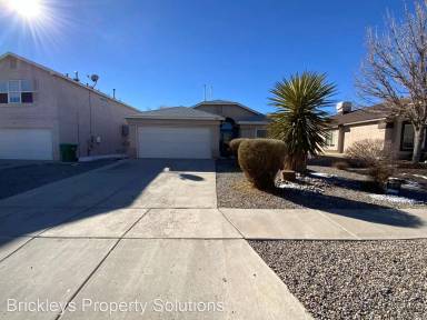 Main picture of 3015 Logan Meadows Dr NE