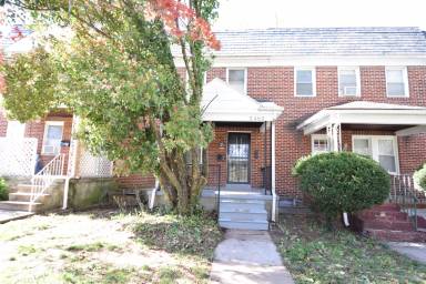 Main picture of 5460 Frederick Ave