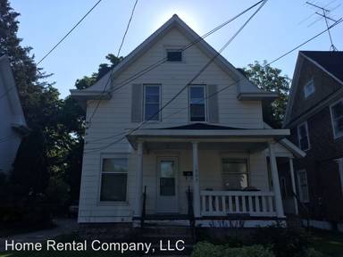 Main picture of 1348 College Ave NE