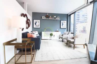 Main picture of 1328 S Michigan Ave