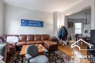 Main picture of 3334 N Sheffield Ave