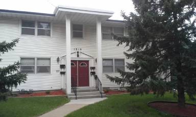Main picture of 1819 S Lakeport St