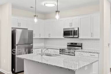 Main picture of Village at Skylars Cove Apartments