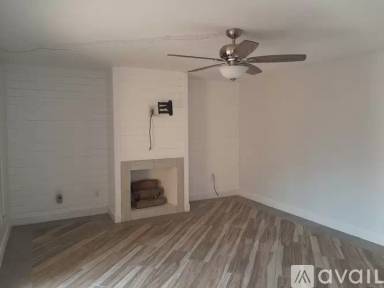 Main picture of 3828 Saxon Dr