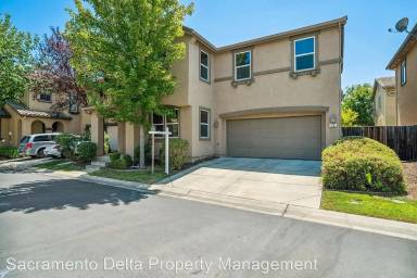 Main picture of 10 Enclave Pl