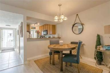 Main picture of 3074 Plaza Terrace Dr