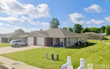 Main picture of 300 Rylee Cir
