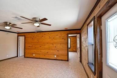 Main picture of 1155 FM 2722