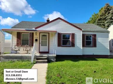Main picture of 12214 Helen St