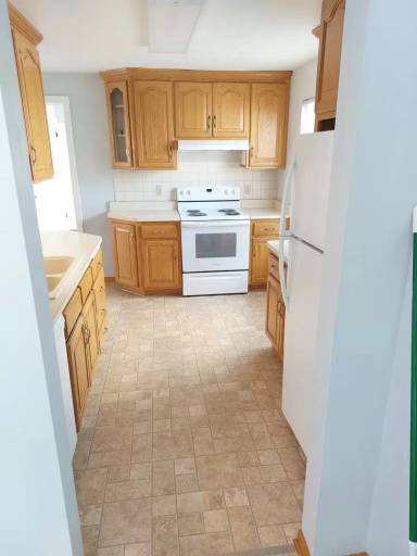 Main picture of 2403 Blaine Ave