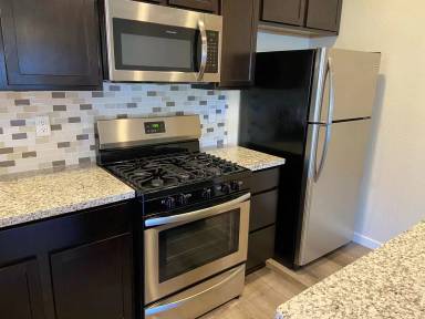 Main picture of 850 Helvetia Ave