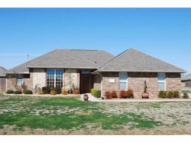 Main picture of 1114 Hershel Dr