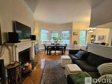 Main picture of 477 Beacon St