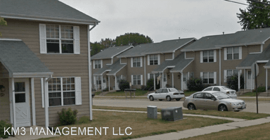 Main picture of 404 Bay Heights Dr