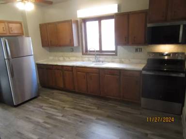 Main picture of 119 Maple St
