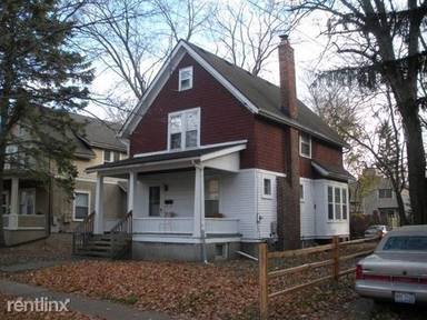 Main picture of 910-38 Dewey Ave