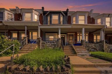 Main picture of 5617 Lansdowne Ave