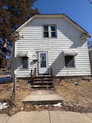 Main picture of 148 Mohawk St